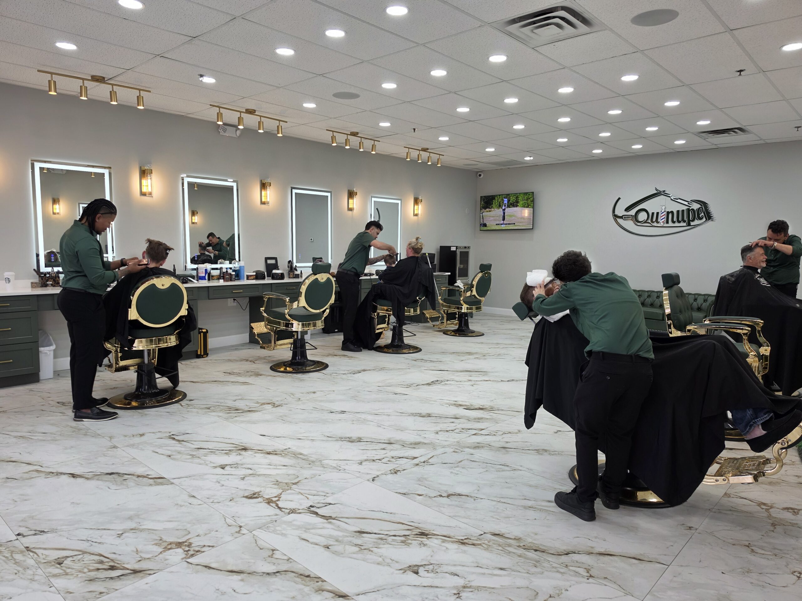 Quinupe Barbershop gallery image